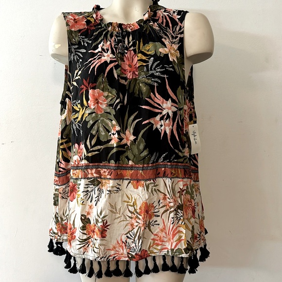 Style & Co. Tops - Bohemian blouse XL Style Co. tassel bottom NwT